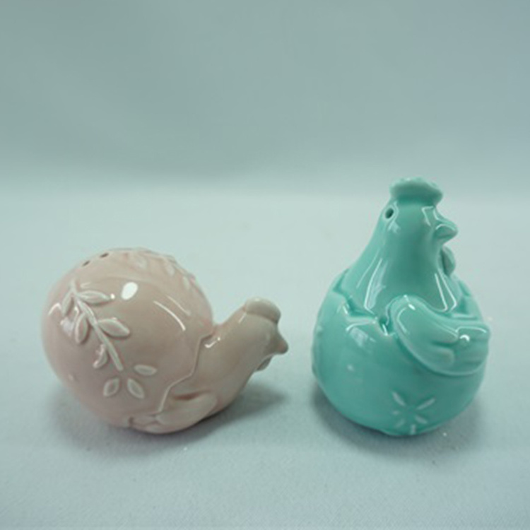 Ceramic Rooster With Metal Feet Top Little Porcelain Figurine Colorful Rooster Bird Figurine Statue