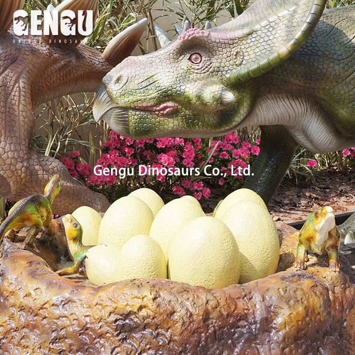 Animatronic Dinosaur Egg Hatching Life Size Baby Dinosaur Decoration