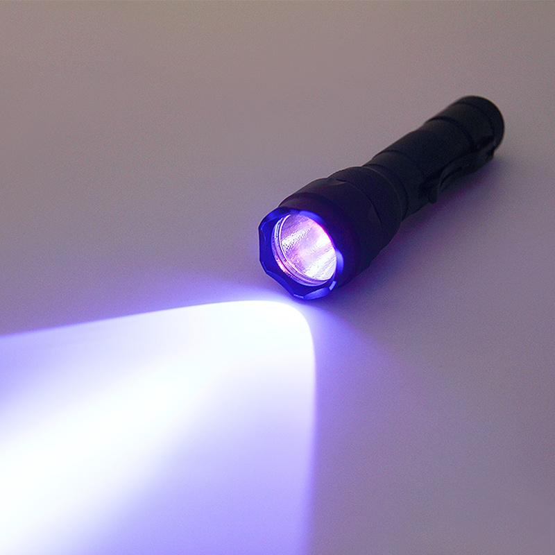 UF-502B Use 18650 Lithium Battery Powerful  Torch Dental Germs Detector Purple Light Counterfeit Money Check UV Flashlight