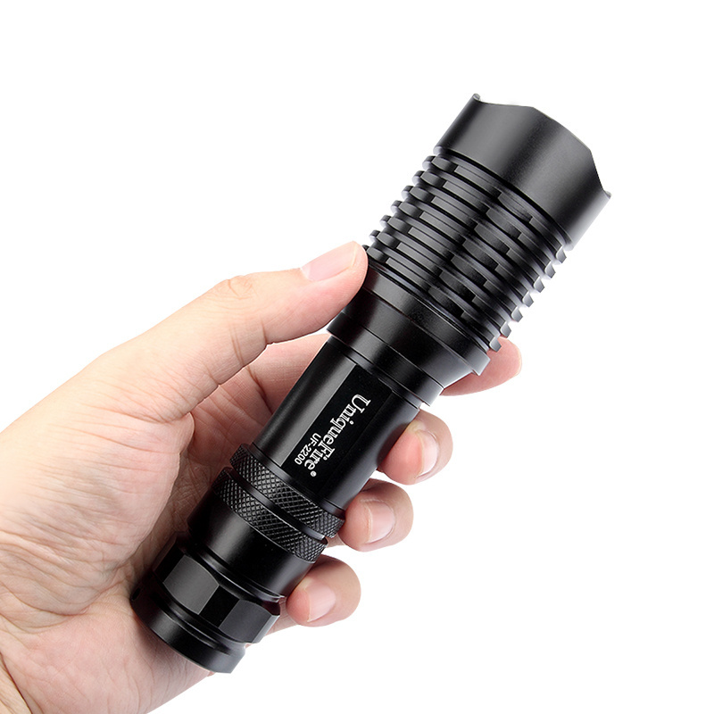 UniqueFire UF-2200 XHP70 LED 26650 battery high lumen powerful flashlight for camping