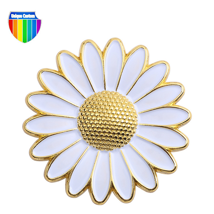 Bulk personalised Custom Retro Gold Plate Flower Heart Men hard Soft Enamel Lapel Pin Metal 3D Soft Sunflower Enamel Lapel Pin