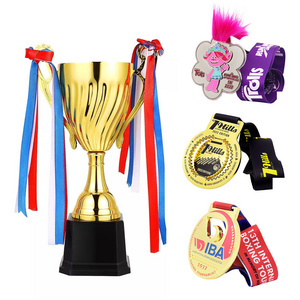 Custom Award World Sport Cup Trophy UAE Metal Basketball Medals and Crown Trophies Grammy Award Pigeon Trophy