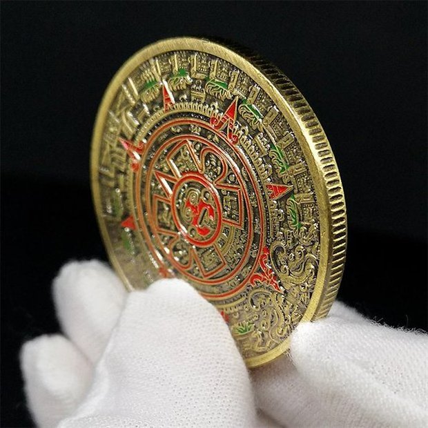 Custom Gold Coin 40mm Aztec Gold Plated Silver Point Paint Souvenir Medal Coin Collection