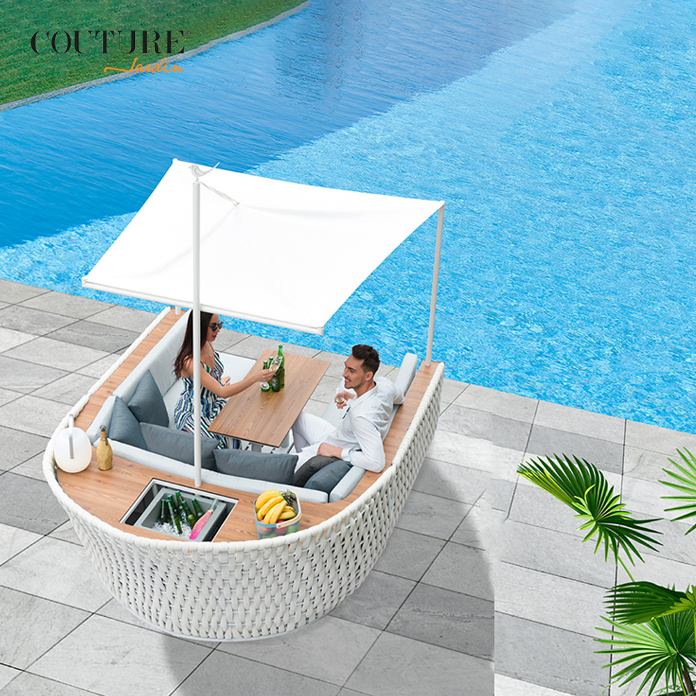 Couture Patio Rattan Outdoor Furniture Garden Wicker Sun Bed White Pe Rattan Poolside Daybed Hotel Beach Sofa Bed