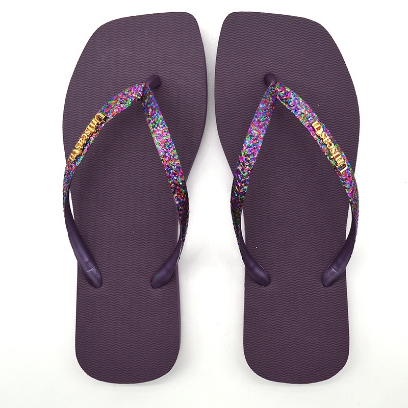 Hot Sales Summer Slippers Lightweight and Lighted Women's Rubber Flip Flops with Glitter Upper Square-Toed Beach Slippers