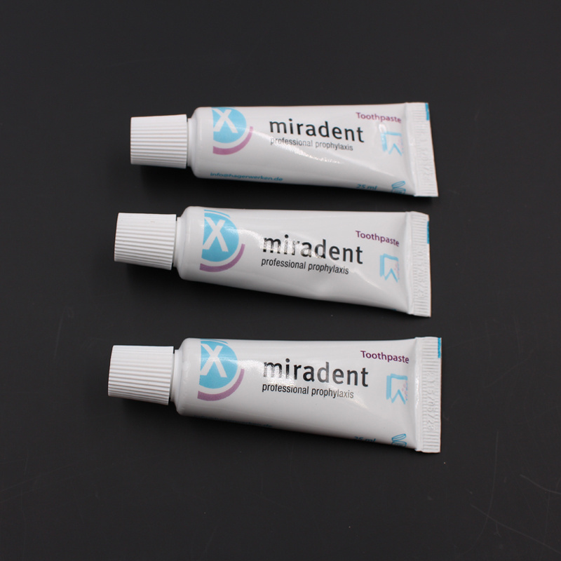 Customized Natural Mint Dental Care Silica Based Calcium Carbonate Toothpaste Whitening Fluoride Free Toothpaste For Family Use