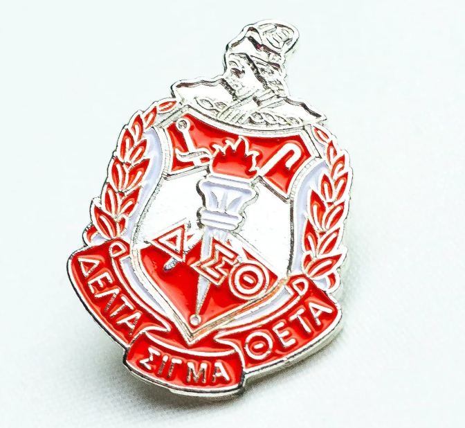 Greek Sorority Metal alloy Delta Sigma Theta Shield Lapel Pin  1913 brooch