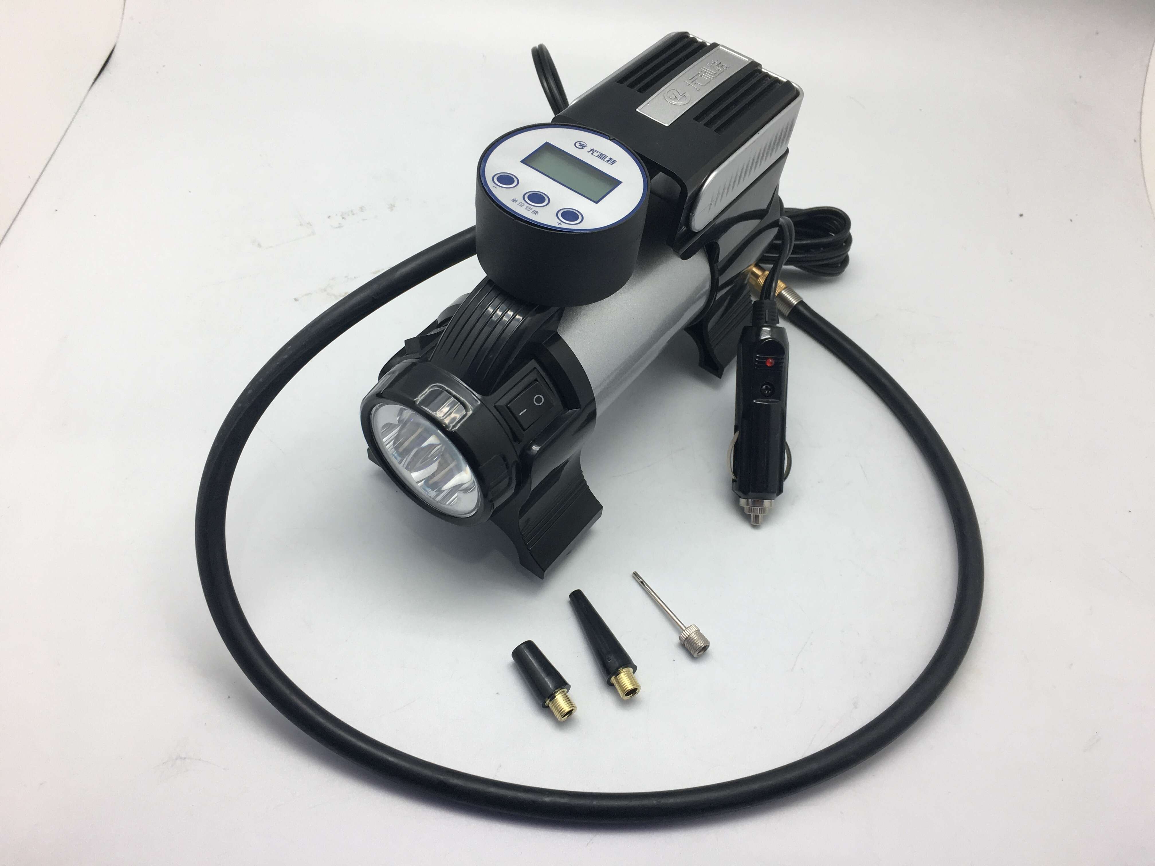 Metal digital tire inflator