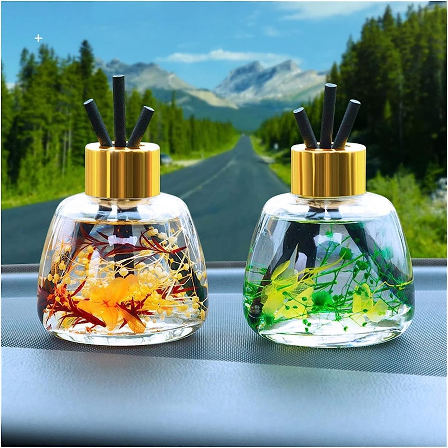 UO Christmas Gifts Room Oil Air Fragrance Mini Reed Diffuser Set Car Scented Diffusers with Sticks And Non-slip Mat