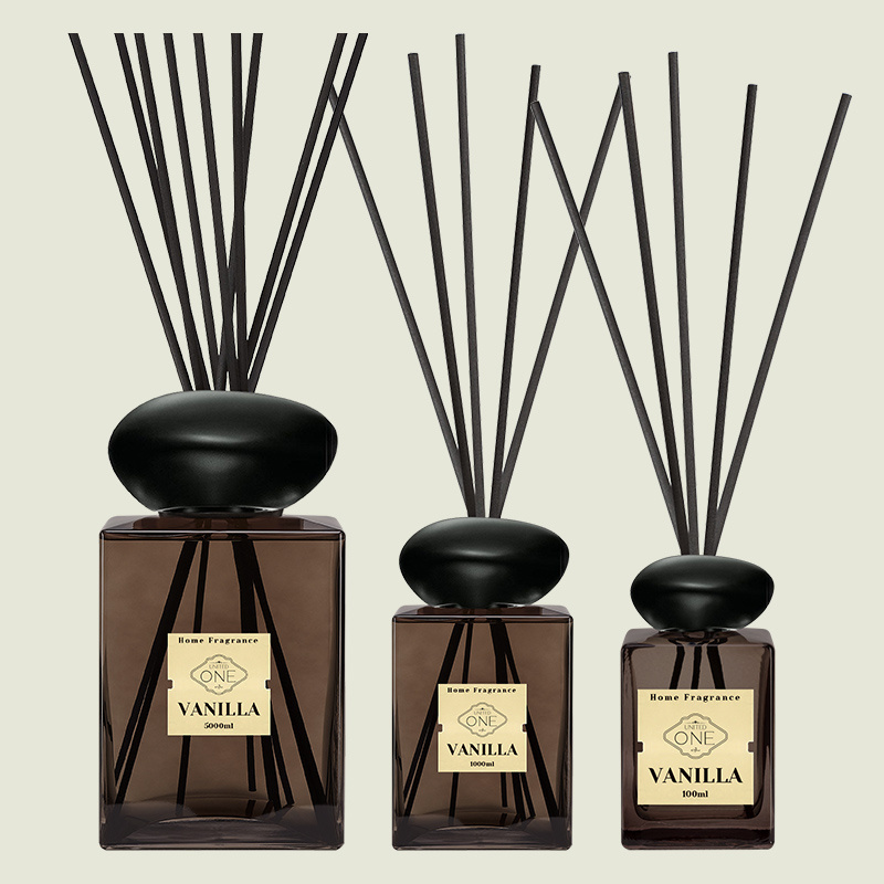 UO Customize 500ml 2000ml 2500ml Fragrance Indoor Oversized Reed Diffuser Set With Luxury Packaging