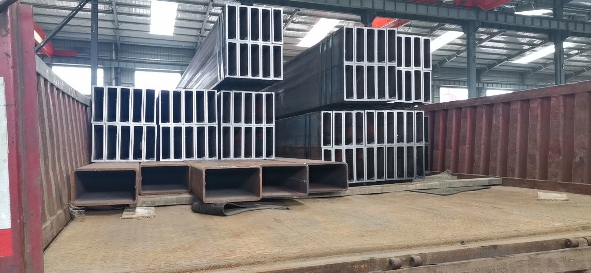 Structure pipes 40*50MM ASTM A53 square steel tubes galvanized square tubes used in furniture