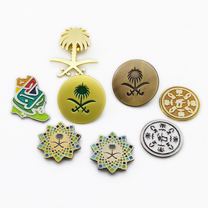 Wholesale Price Concessions Custom Pin Gold Metal Logo Saudi Arabia Uae National Day Enamel Lapel Pin With Card