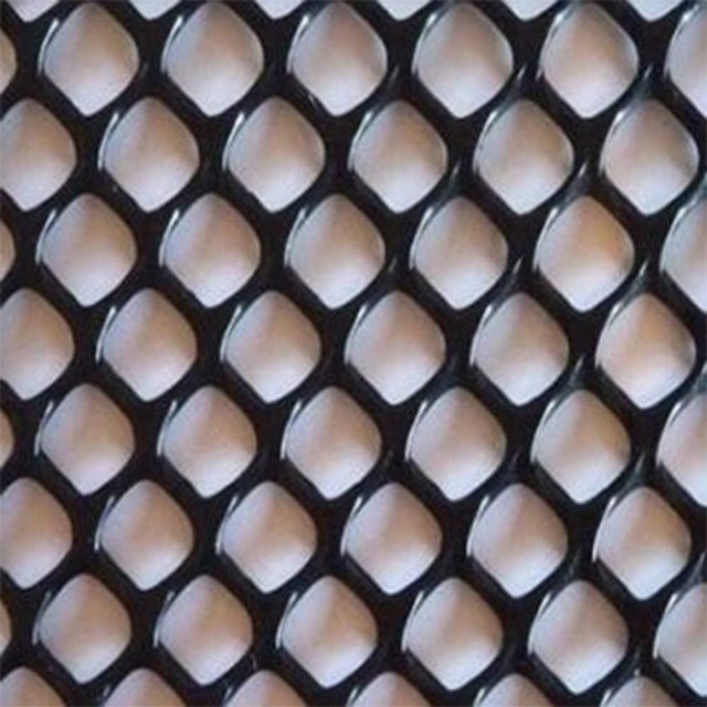 Plant Fence Barrier Chicken Wire Mesh Hexagonal Poultry Mesh Netting Garden Fencing Cat Fencing