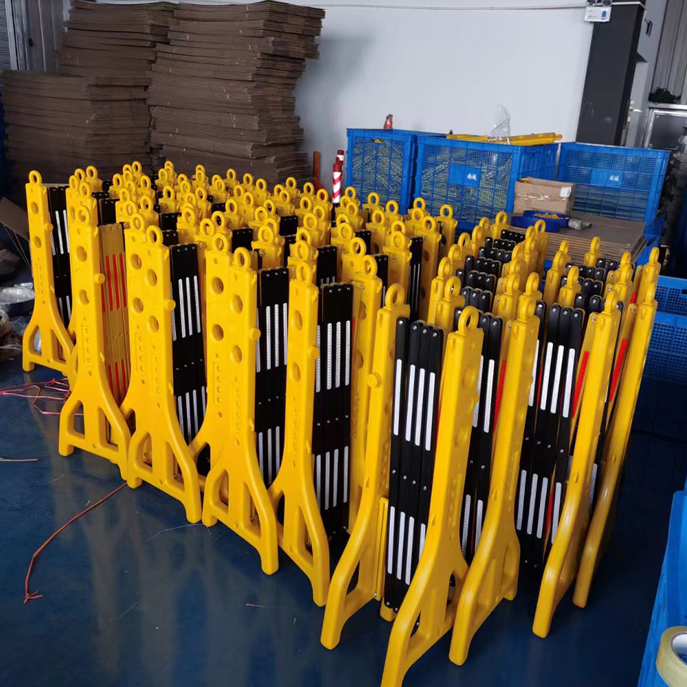 Plastic Expandable Safety Barrier Barricade Telescopic Guardrail Expandable Barrier