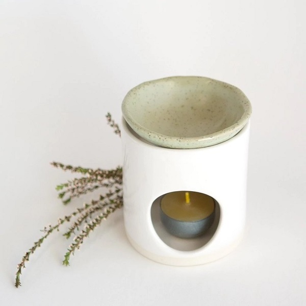 Modern Design Fragrance Ceramic Oil Burner Wax Melt Warmer Tealight Candle Holder  For Decoration