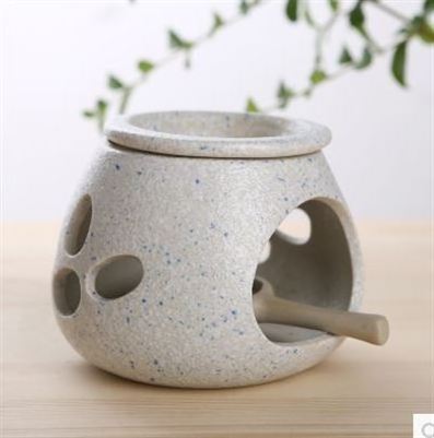 Personalized luxury  wax  burner incense  Wholesale new design hollow out shape ceramic  oil  ceramic aroma  burner  with candle