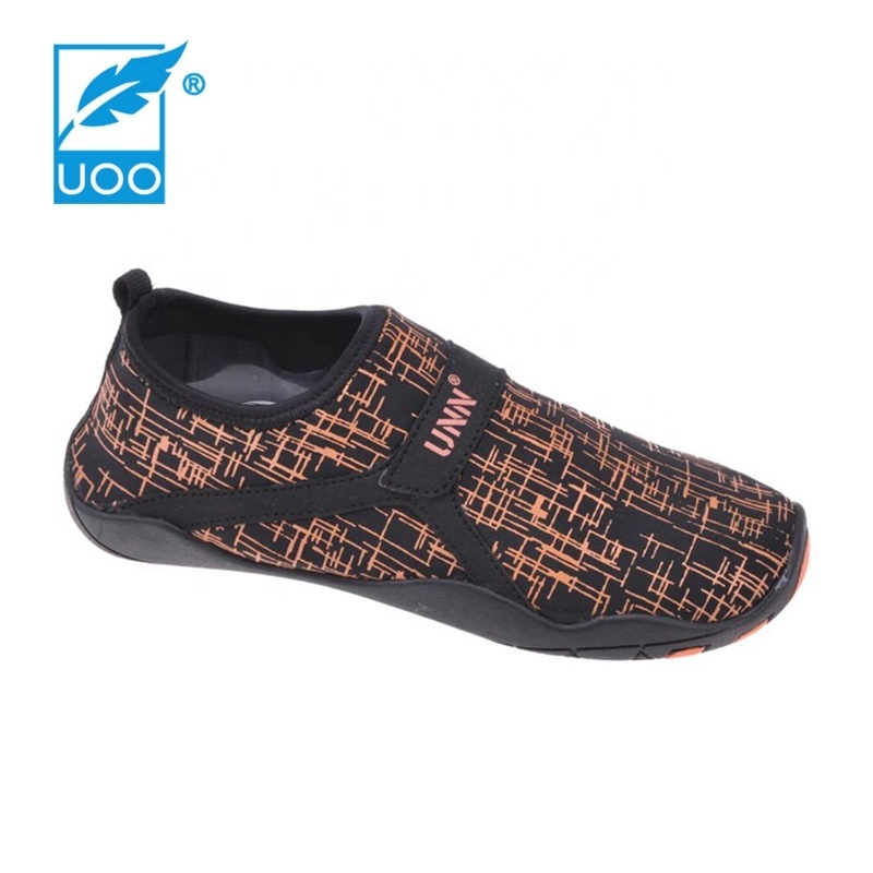 UOO Customized Walking Sand Quick Dry Beach Shoes