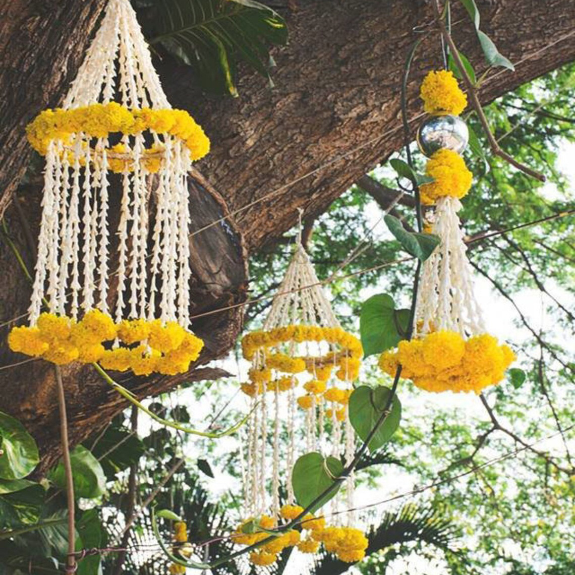 Nicro Mexican Wedding Flowers Home Wall Hanging Decoration Indian Diwali Ring Shape Artificial Marigold Flower Garland String