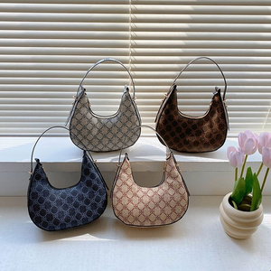 Casual Crescent Bag square New 4 Colors Fashion about 20*6*19cm Women 2024 Retro Printed Handbag Summer Simple Shoulder Bag