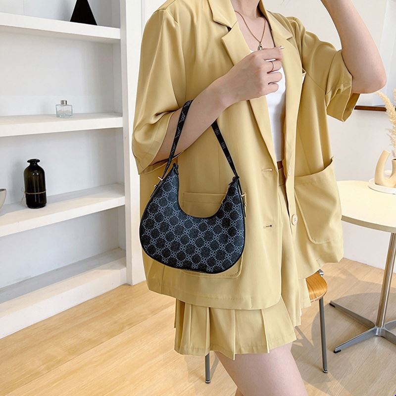 Casual Crescent Bag square New 4 Colors Fashion about 20*6*19cm Women 2024 Retro Printed Handbag Summer Simple Shoulder Bag