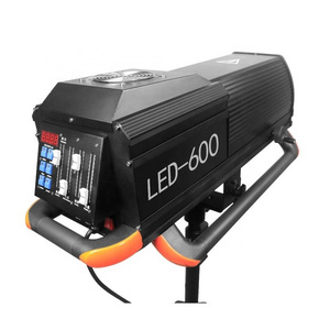 High Power 600w Colorful LED Stage Theater Wedding Follow Spot Light DMX