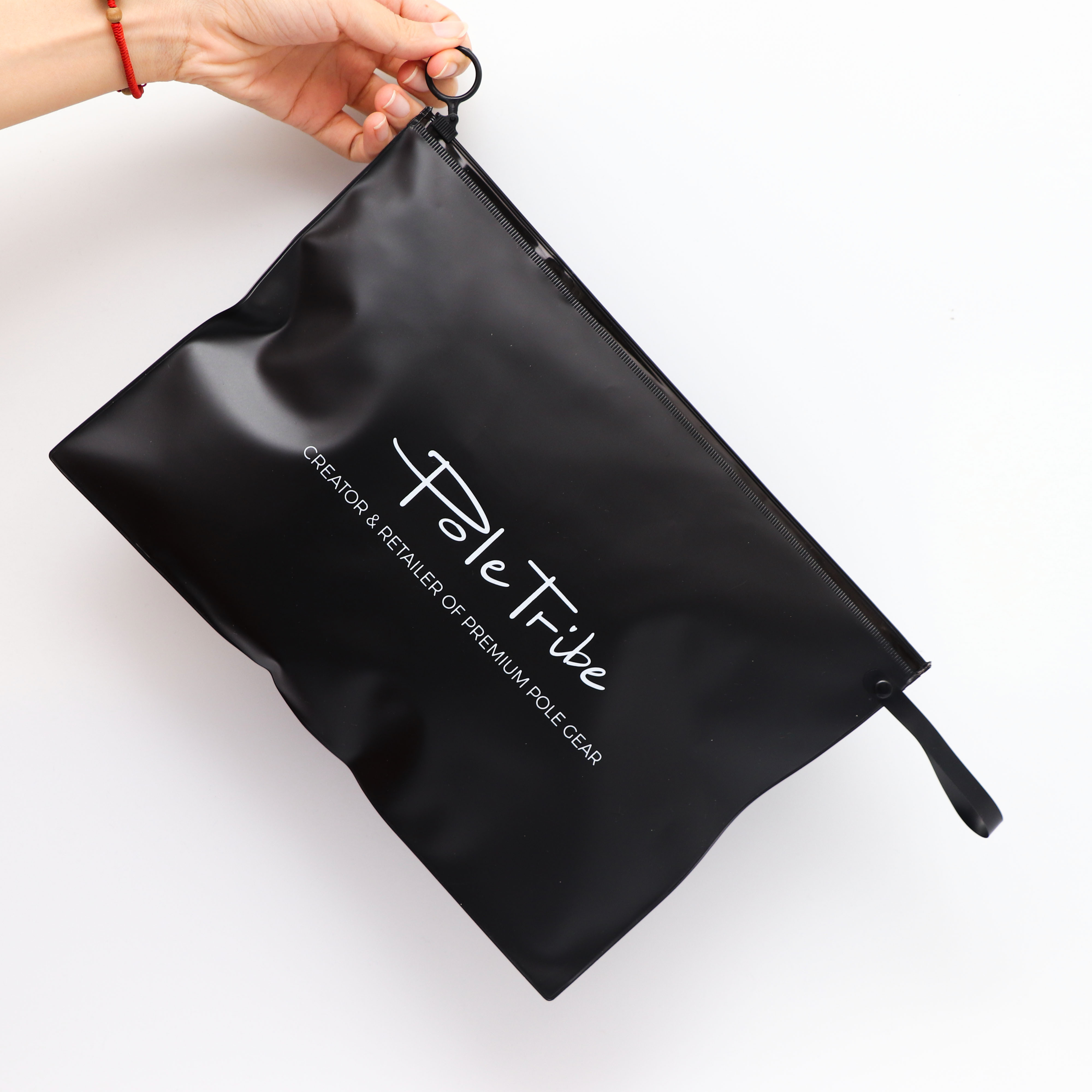 High quality luxury matte black plastic zipper bag with logo print for clothes garment t-shirt storage ziplock pouch