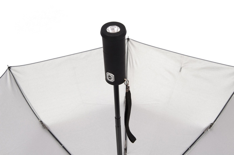 Auto 3 fold umbrella torch umbrella with flashlight led umbrella