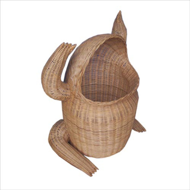 unique natural decorative storage for toys and laundry Wicker Basket Character Frog made of Indonesian rattan