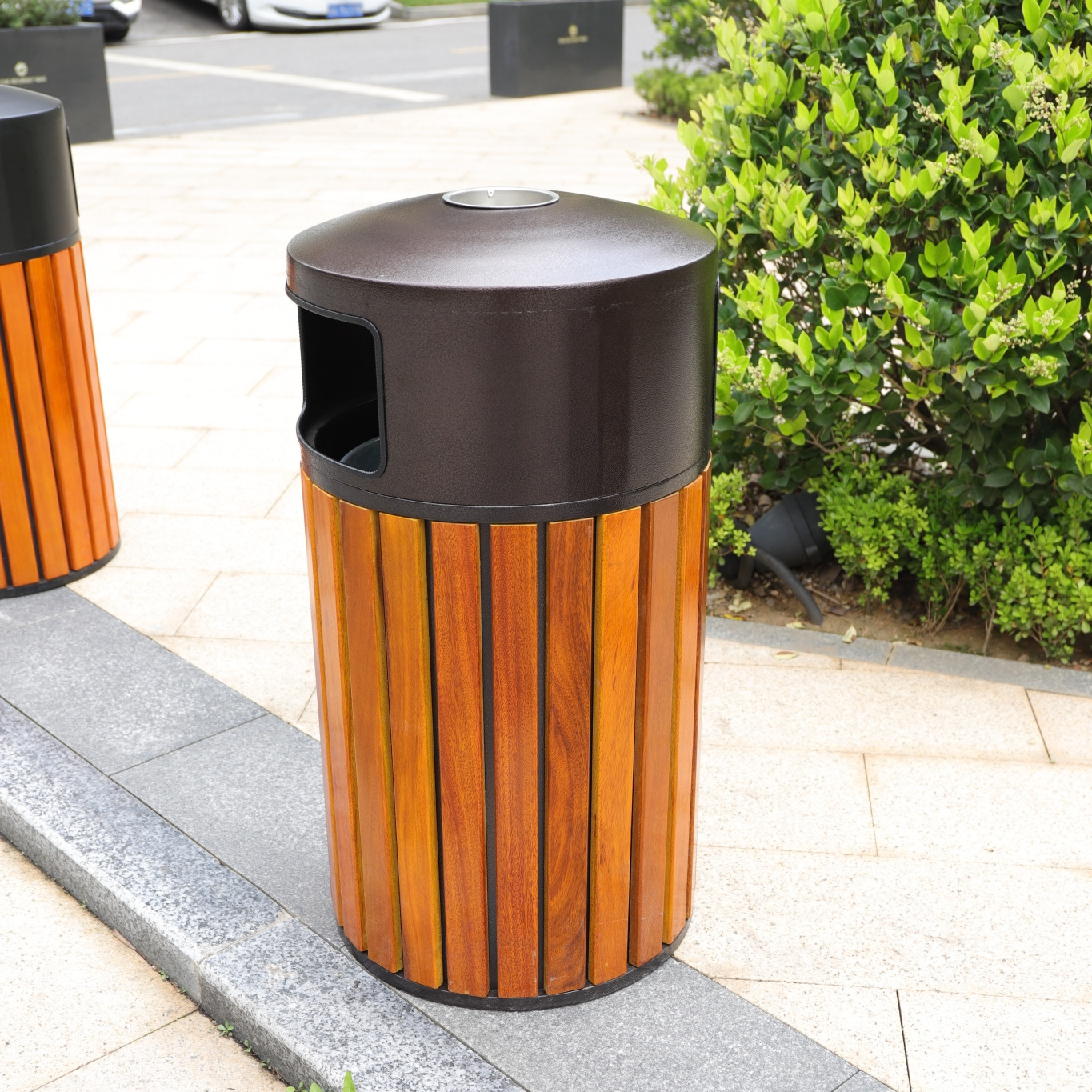 outdoor trash can wood round waste dust bin metal garbage ashtray rubbish container with lid for park garden public