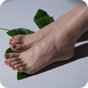 Artificial Mannequin Female foot Model  texture fidelity Realistic Skin Texture Veins silicone foot  for  jewelry photography