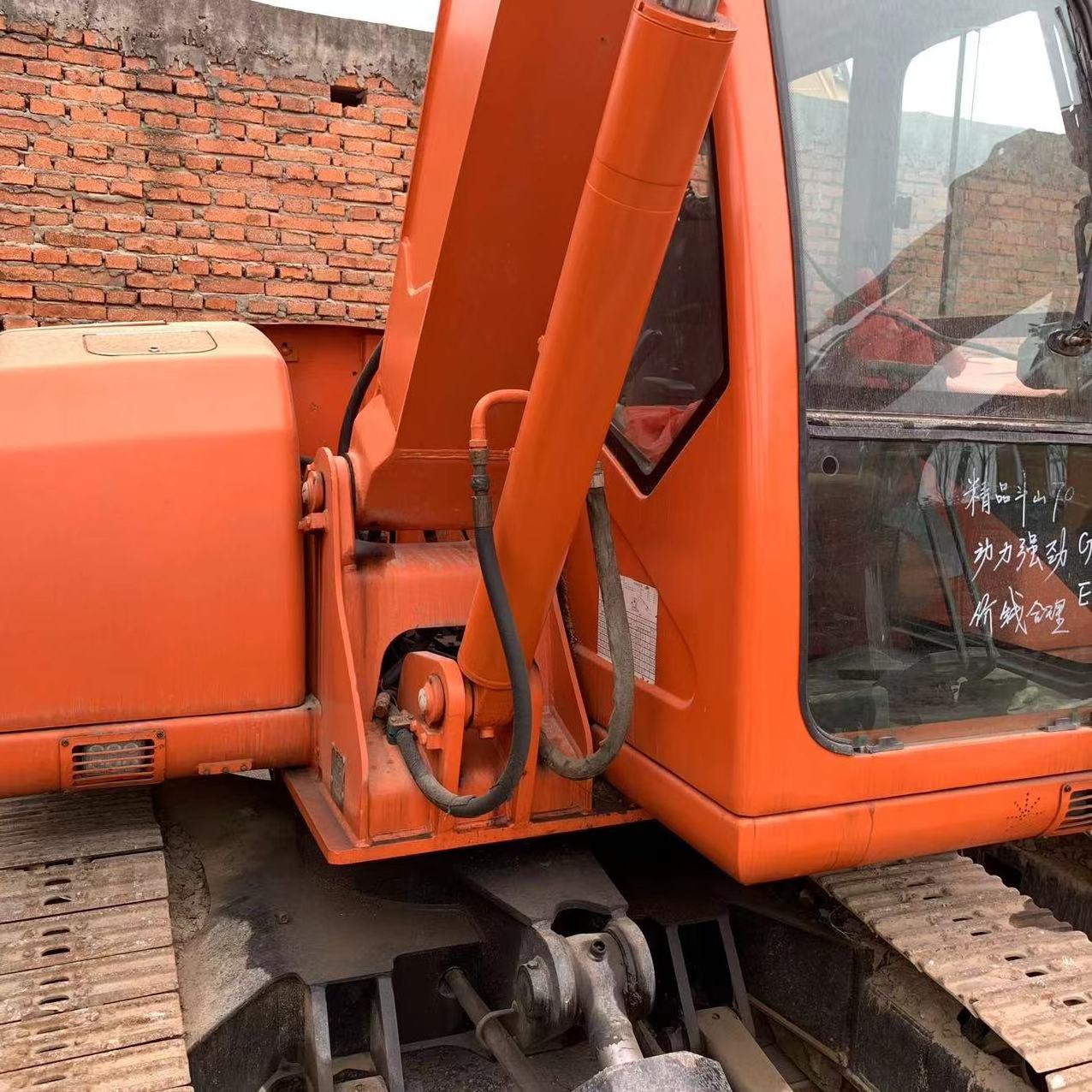 Doosan DH70-7 crawler digger chinese machine mini excavator Used Excavator For Sale Sell at a low price