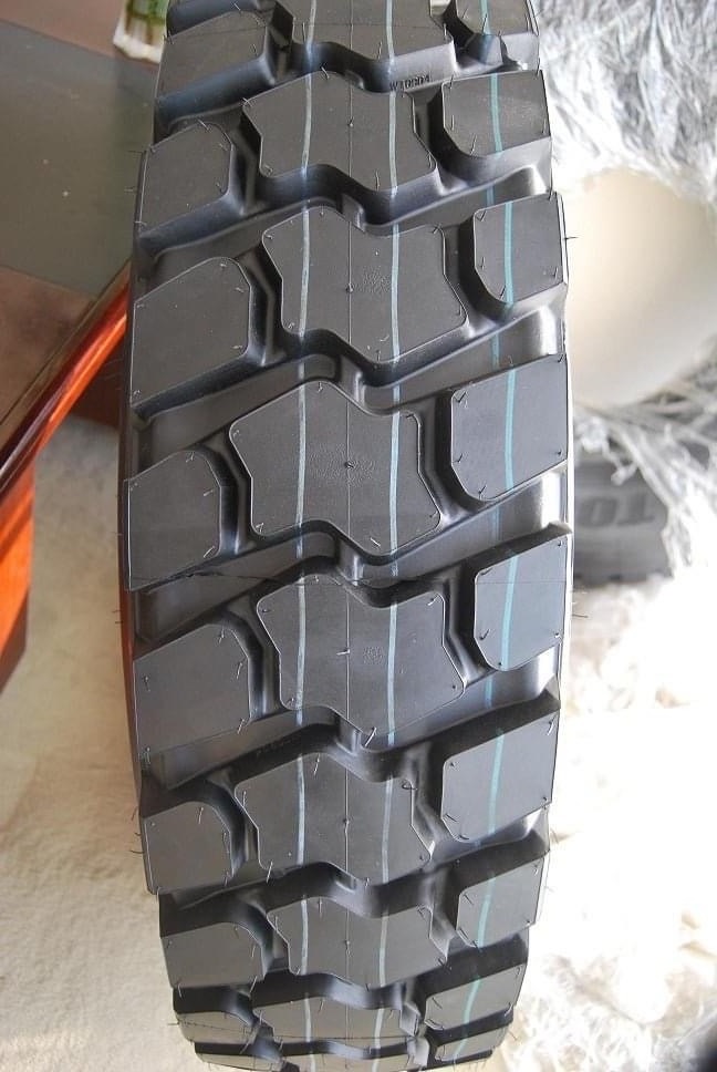 Tire Custom Truck Tire 750R16 Butyl Rubber Truck Inner Tube