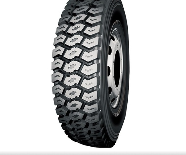 Size 245/70R19.5 265/70R19.5 New famous brand container truck tire for sale