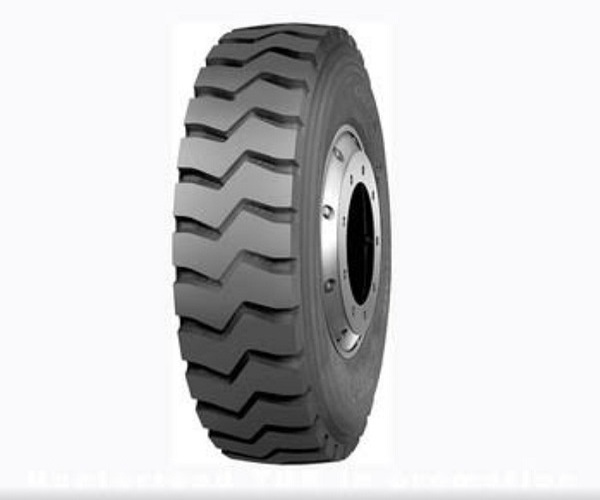 Size 245/70R19.5 265/70R19.5 New famous brand container truck tire for sale