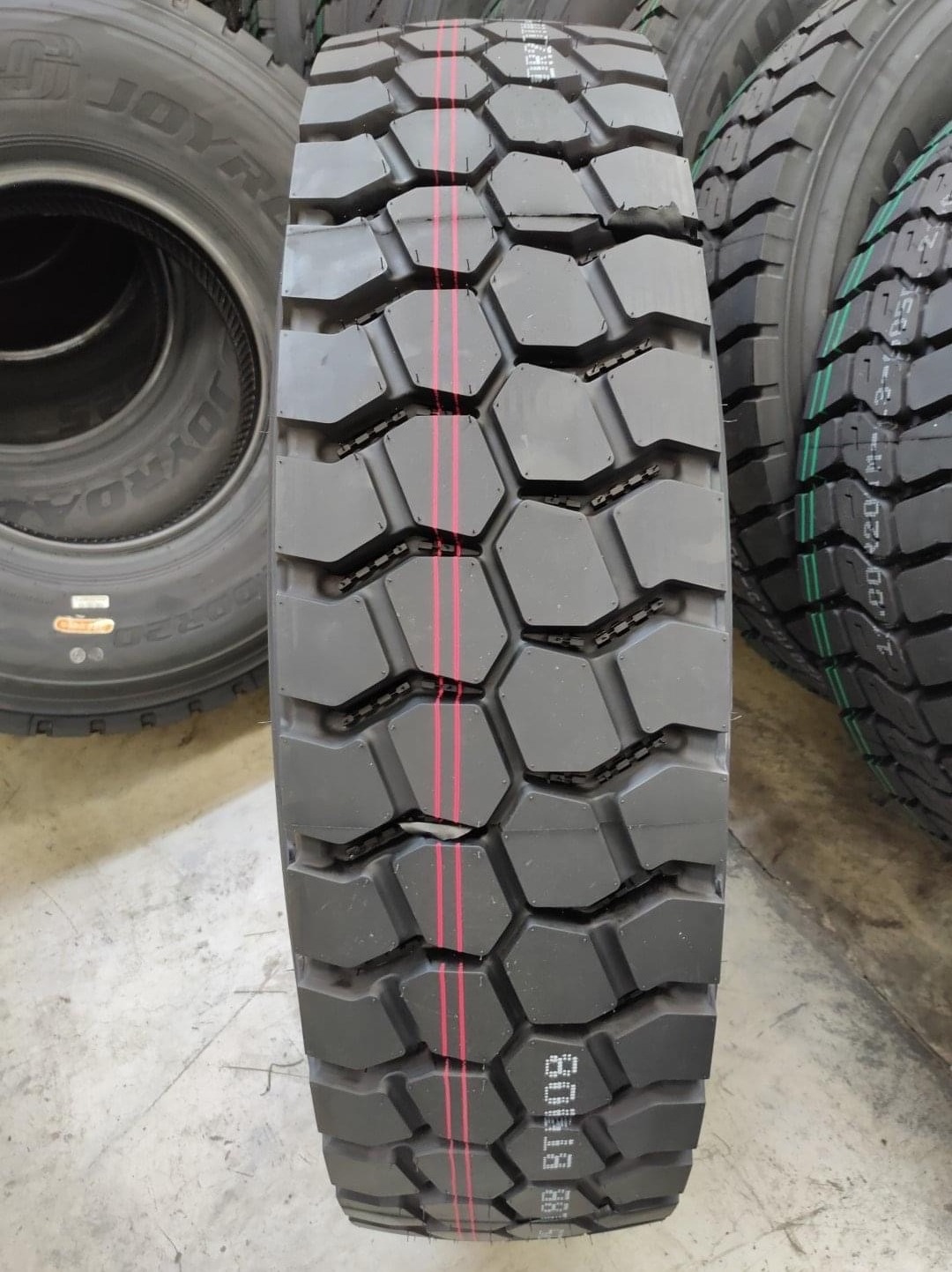 Tire 285/75r16 MT Tire Made In Thailand Mt Tire 285/75r16