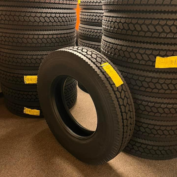 29575r22.5 11r22.5 truck tires for sale tire truck container