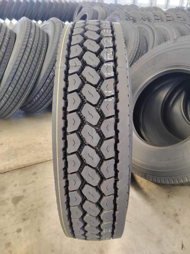 Wholesale Heavy Duty Truck Tire Truck Tire 1000R20 16 Tires Truck Made In China