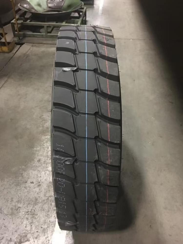 Offroad truck tire 425 / 85R21 KAMA 1260-2