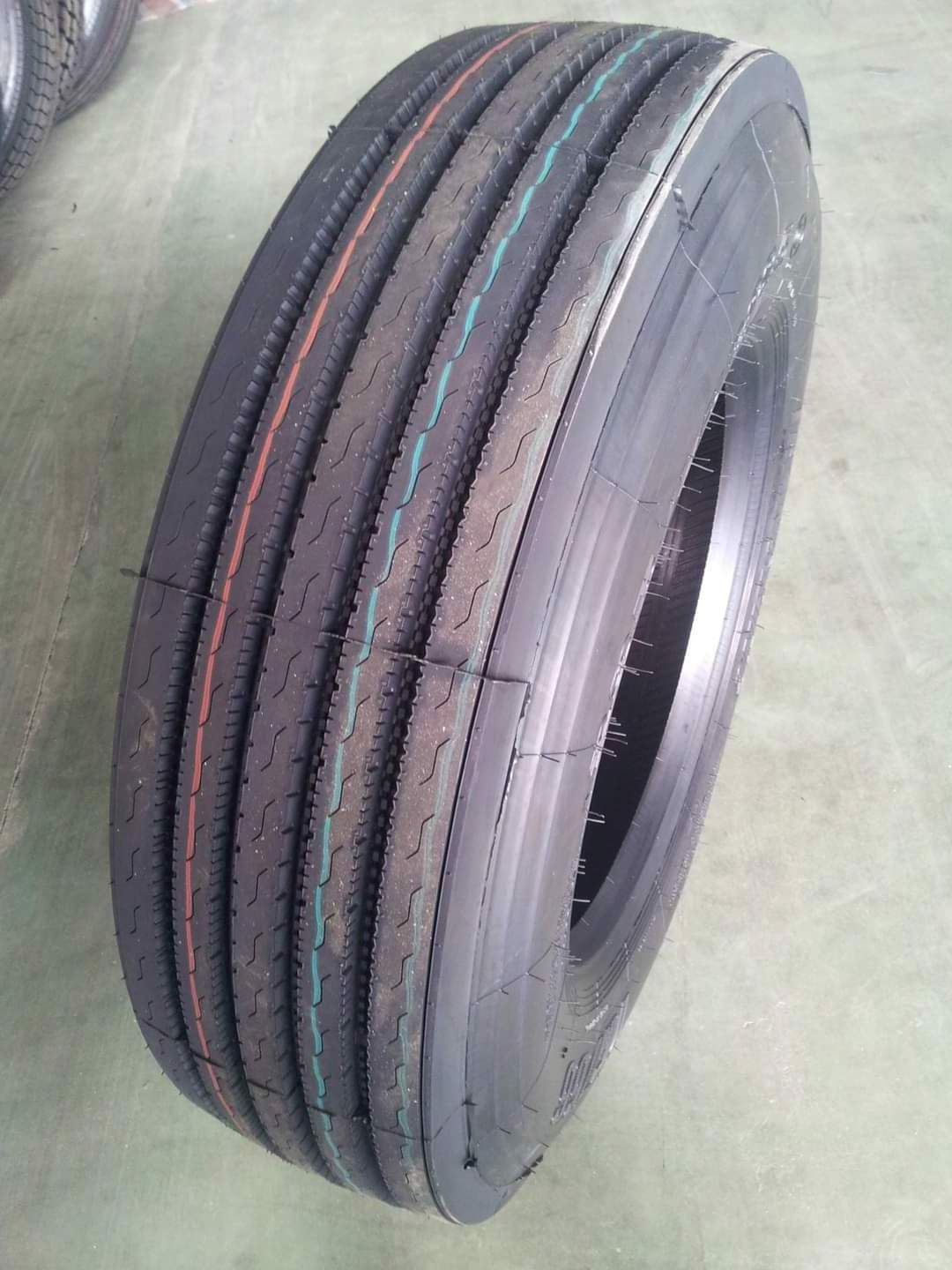 Commercial truck tires 11r22.5 295 75 22.5 semi tires 315 80r22.5 12R20 tires for vehicles/ truck parts 11R20 triangle