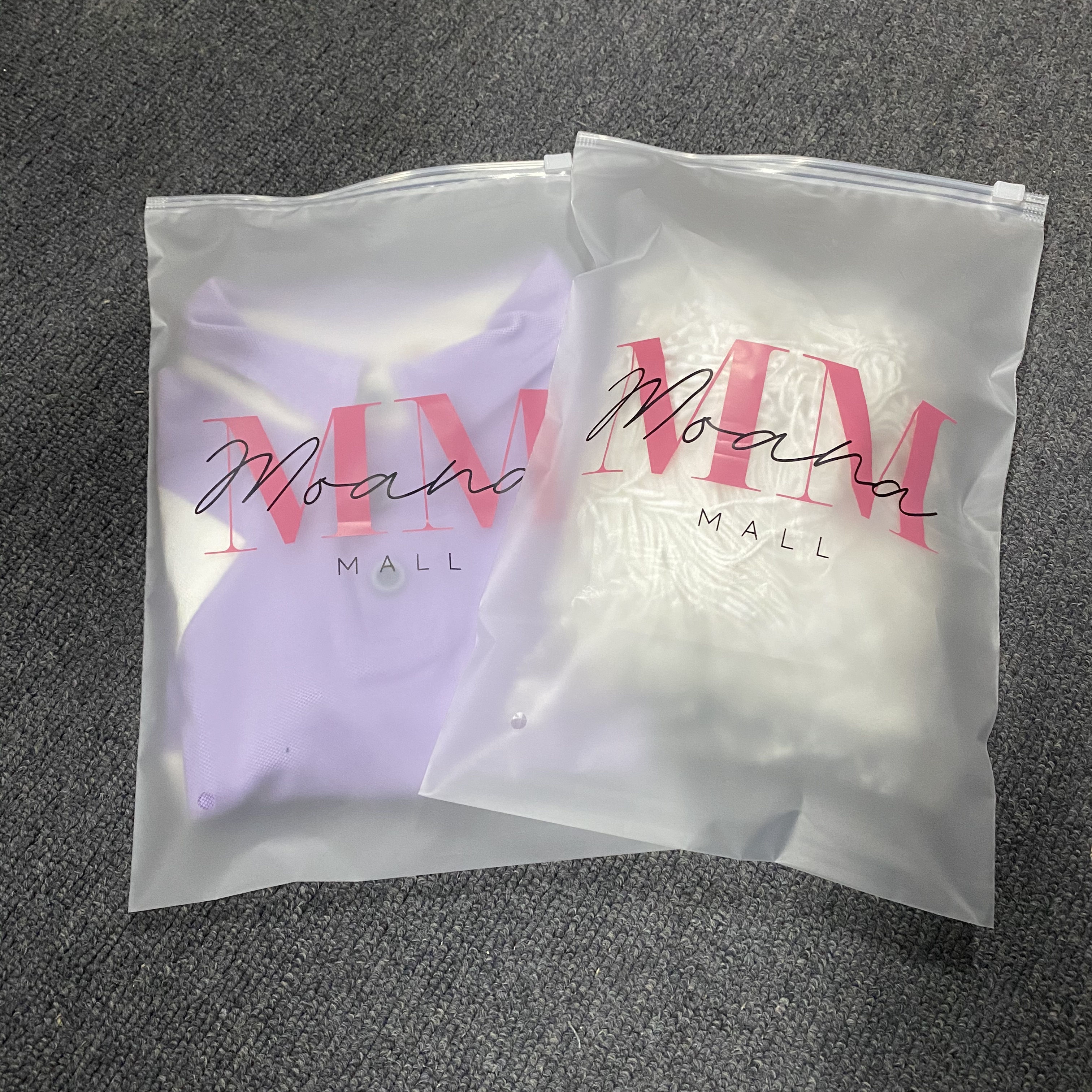 Hot Selling Matte Transparent PE Zipper Resealable Clothes Packaging Frosted Plastic Ziplock Bag