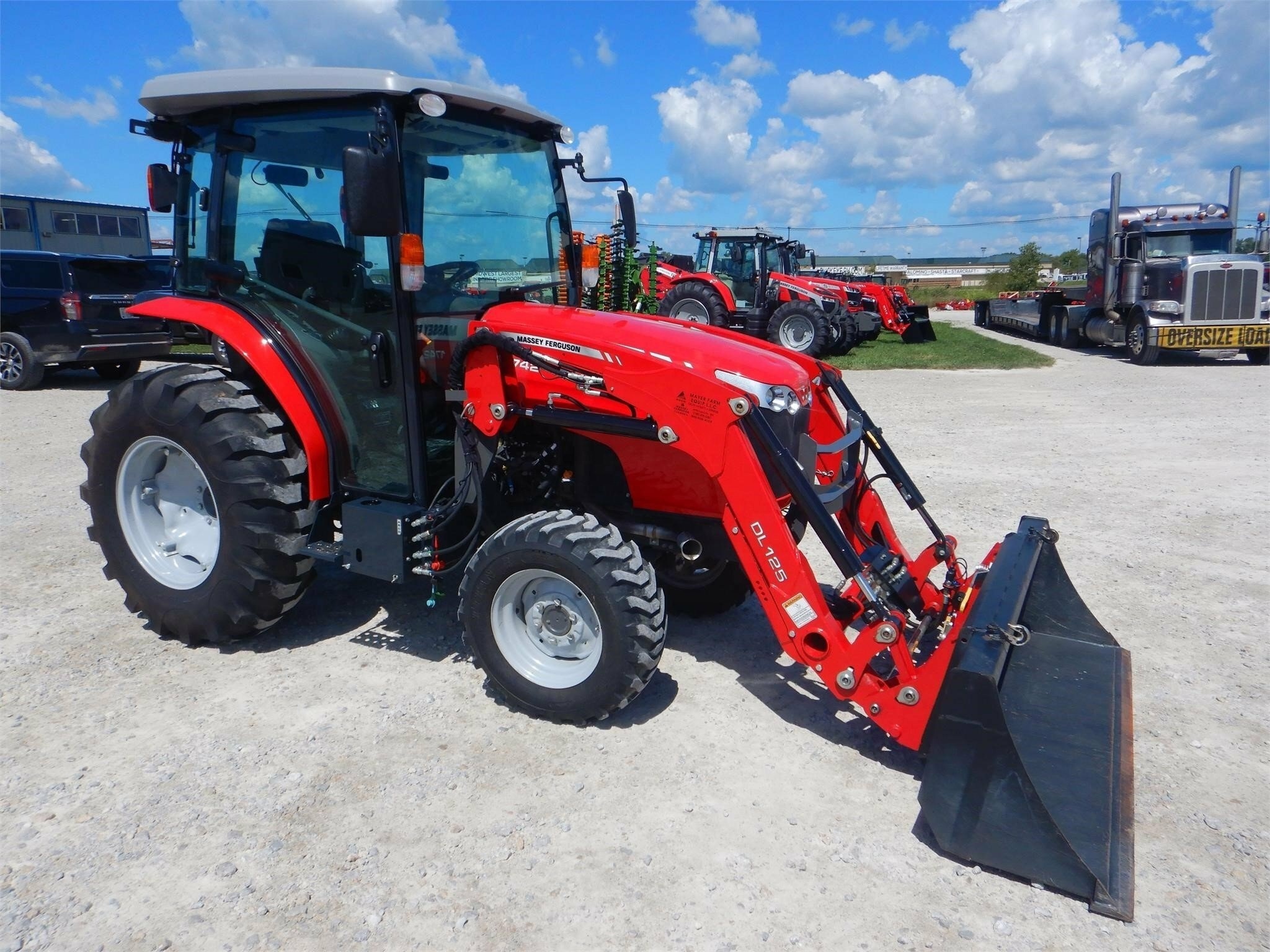 4WD Farm Tractor With EPA Engine And Front Loader 4x4 Tractor With Loader And Backhoe Agricultural Machinery & Equipment Tractor