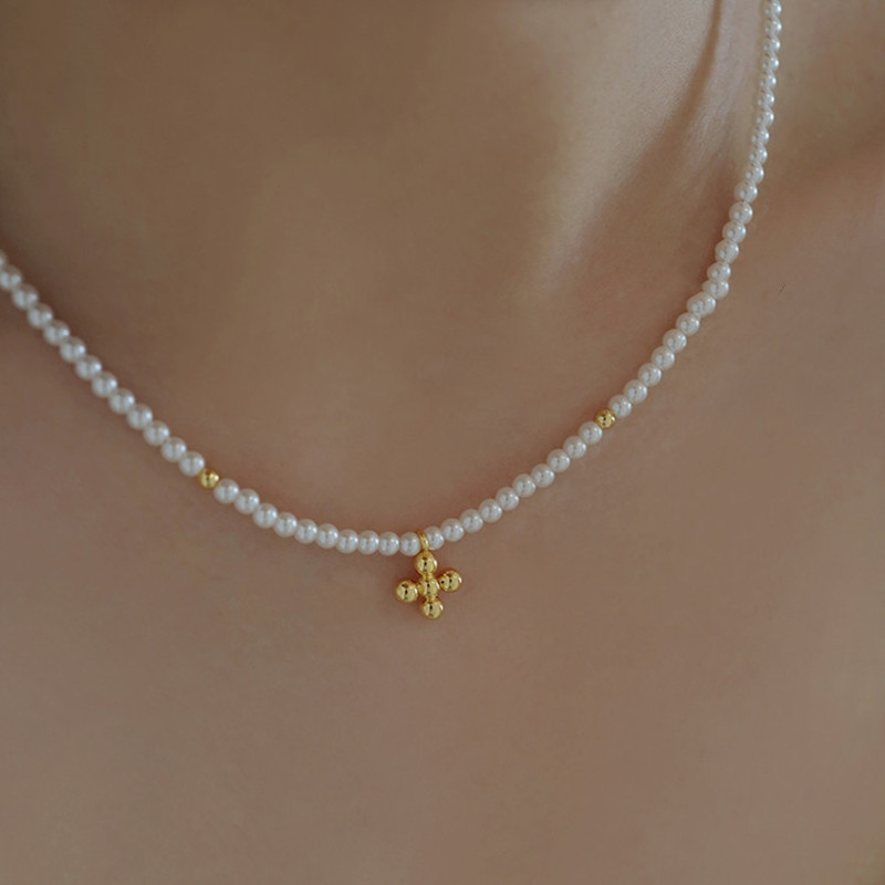 Exquisite Design Jewelry 18k Gold Plated Metal Ball Cross Pendant Necklace Elegant Choker Religious Fresh Water Pearl Necklace