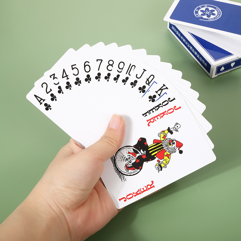 High quality custom logo printing Durable Classic Deluxe Poker Recyclable 54 paper playing cards