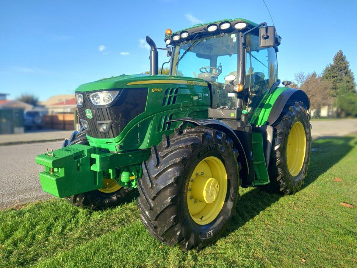 Second-Hand Agriculture Machinery John Deer 5-854 Farm Tractor Four Wheel John Deer  Tractor