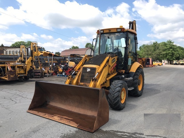 Case 580M Used Towable Backhoe/Backhoe Loader for sale  Skid steer loaders mounted backhoe attachment, loader