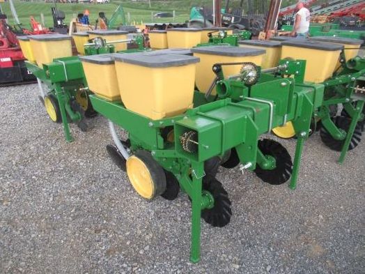 Used and New 4 row corn planter Tractor maize seeder corn planter machines for sale very affordable