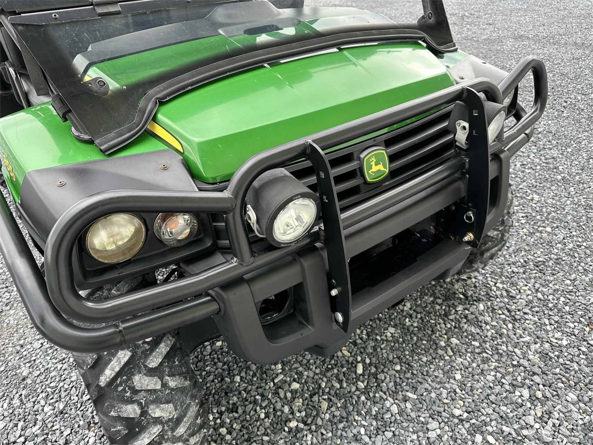 New Arrival Durable John Deer XUV  300cc 400cc 500cc 4X2 2017 2012 John Deer Gator XUV 855D ATVs and Utility Vehicle