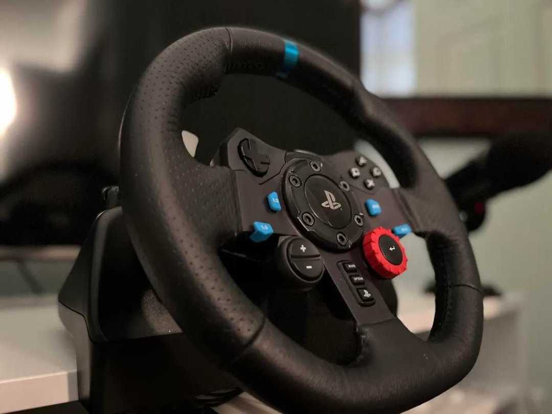 Beat Price Ever Logitechss G29 Driving Force Racing Wheel, Comes With Full Accessories and Warranty Of Year