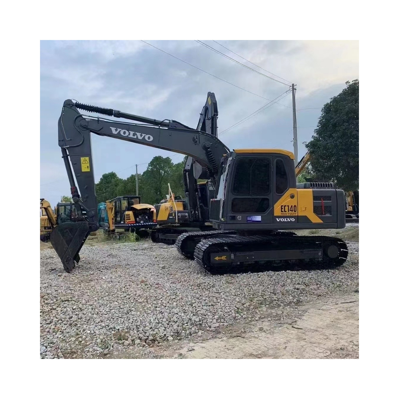 High quality earth moving machinery VOLVO EC140 90% brand new excavator VOLVO EC140 low price