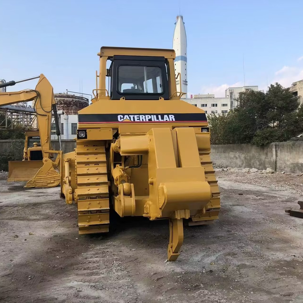 Caterpillar D9R used large crawler bulldozer second-hand engineering good condition best price